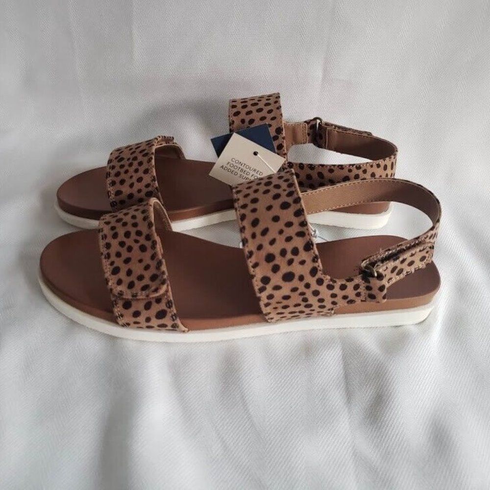 Universal Thread Women's Natalie Animal Print Strap Sport Sandals - Size 9.5 NEW